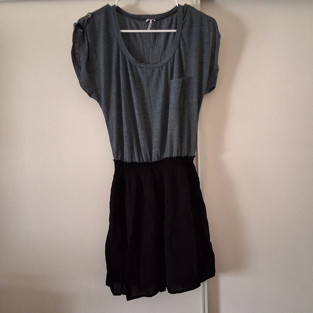 Splendid Black and Gray Colors Dress Size M